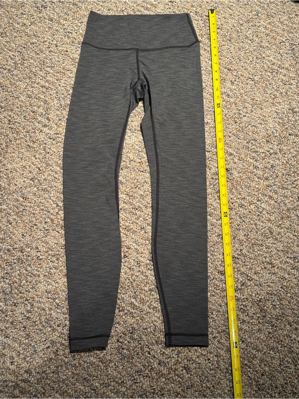 lululemon athletica Women's Heather Charcoal Gray High-Rise Leggings, Like New!